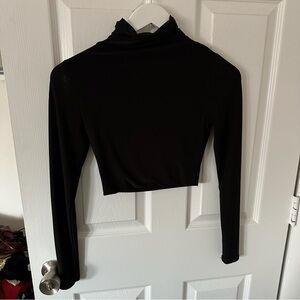 Black Cropped Turtleneck Long Sleeve